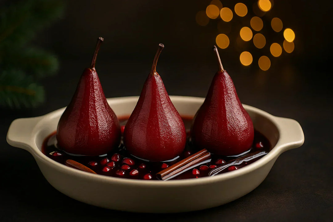 Gewürz-Birnen in Tee und Granatapfel – elegantes Dessert